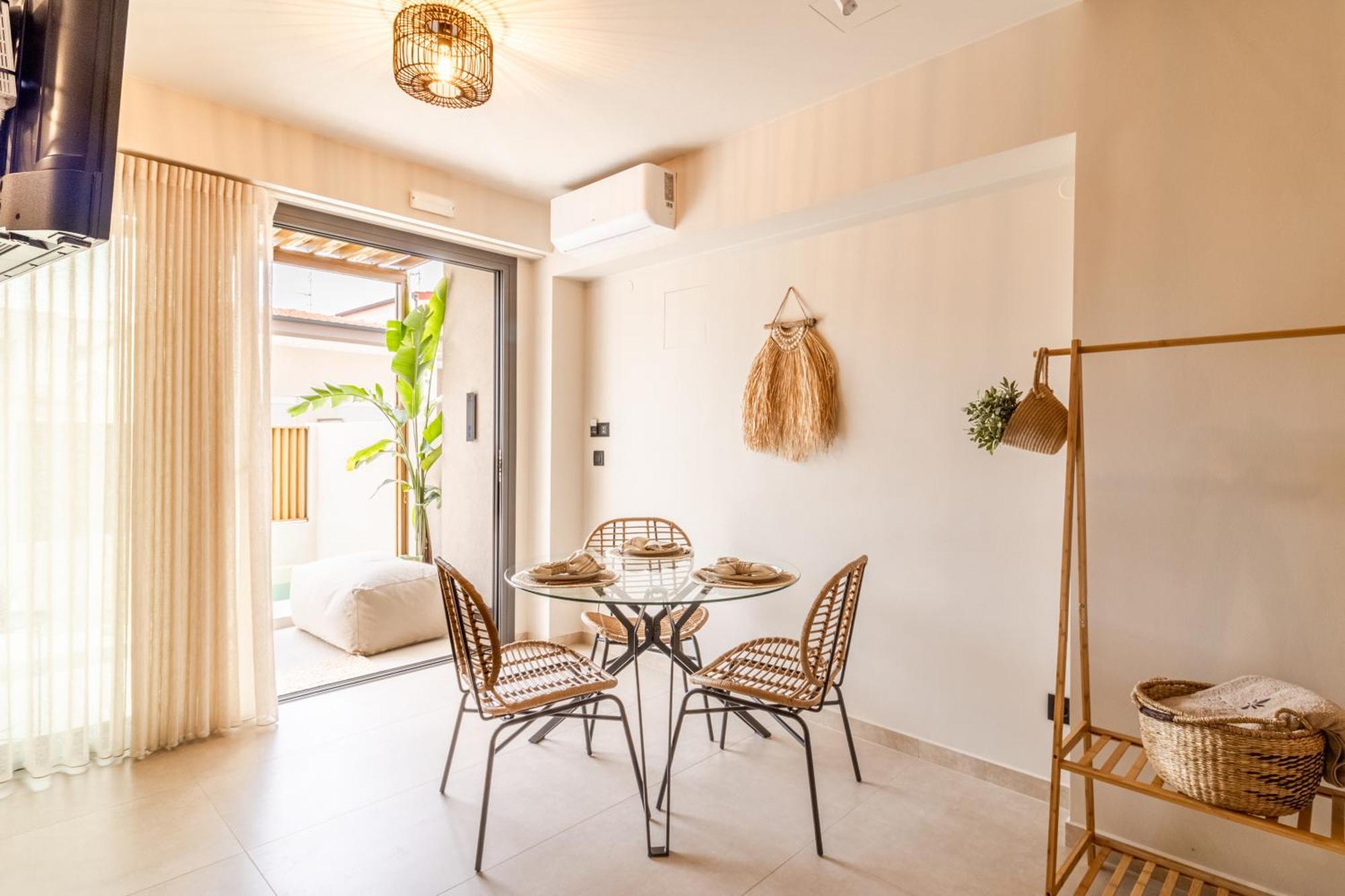 Adorno Private Suites Only Adults & Kids 12 Plus Vrasná Kültér fotó